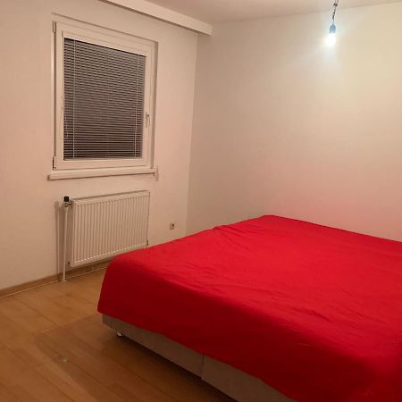 Sehr Schone Zimmer 1 In Wien Favoriten Екстер'єр фото