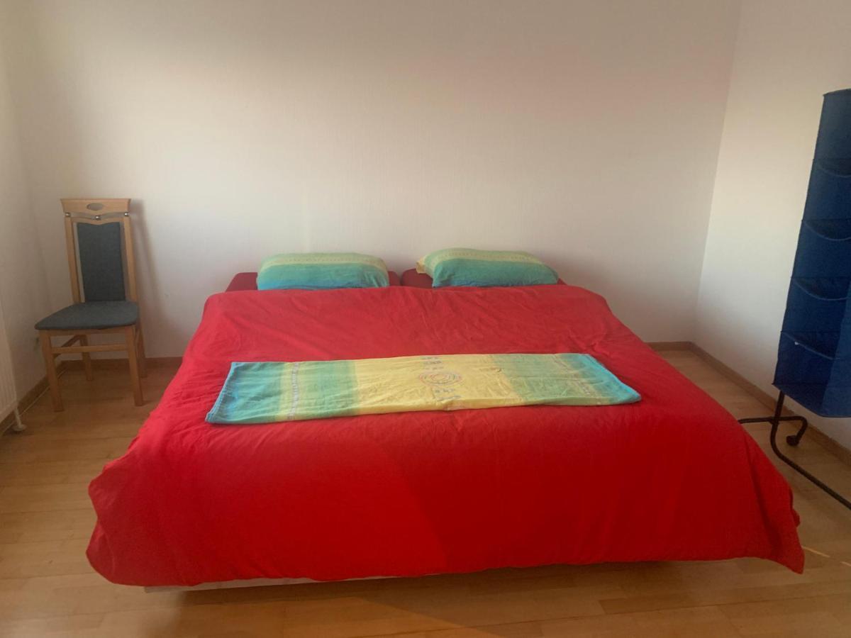 Sehr Schone Zimmer 1 In Wien Favoriten Екстер'єр фото