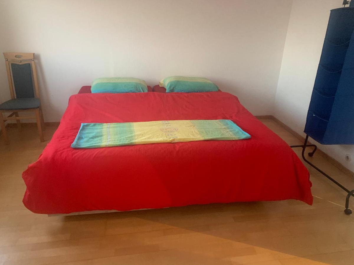 Sehr Schone Zimmer 1 In Wien Favoriten Екстер'єр фото